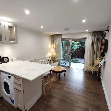 Bel T2 Dans A Saint-raphael Valescure A 10 Minutes De La Mer Apartment